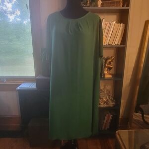 Plus size 3xl silky feeling short sleeve dress